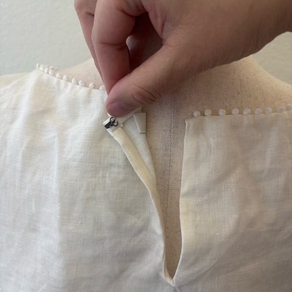 Joie Comosus ivory eyelet linen top in porcelain NWT Size Large - Picture 8 of 10